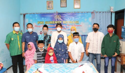 Bupati Achmad Fauzi Bersama PWI Sumenep Santuni Anak Yatim
