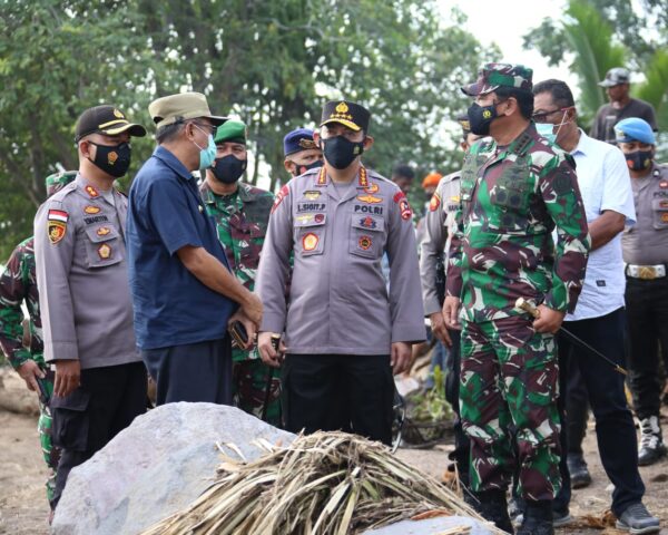 Kapolri dan Panglima TNI Turun ke NTT, Fokuskan Evakuasi Korban