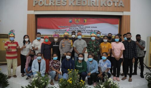 Kapolres Kediri Kota Launcing Orang Tua dan Anak Asuh Pelajar Papua