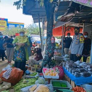 Wakil Bupati Sumenep Pantau Harga Sembako di Pasar Anom Sumenep