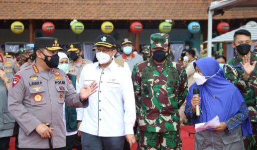 Pelaksanaan Vaksinasi di Madiun Dipantau Langsung Panglima TNI, Kapolri serta Menkes