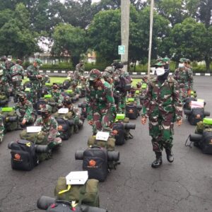 TNI Kirim Penambahan Nakes Ke Wisma Atlet Kemayoran