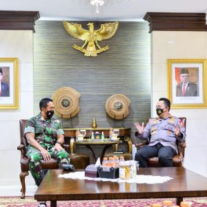 Dua Jenderal Bertemu, Sinergitas dan Solidaritas TNI-Polri Semakin Ditingkatkan