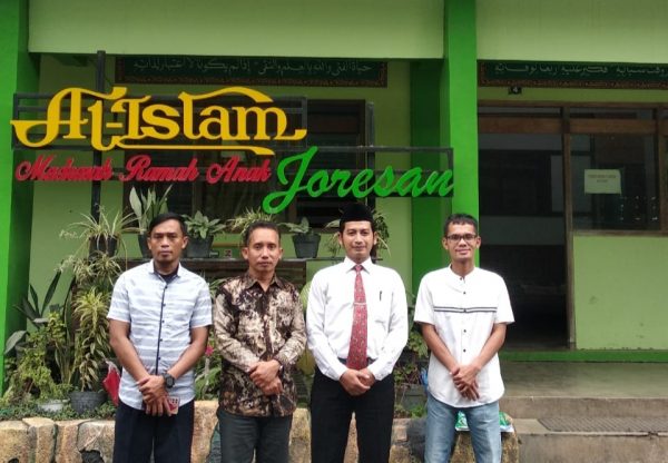 Tim Career Development Center UIN Maliki Malang Menggelar Roudshow Survei Pengguna Alumni ke Ponorogo